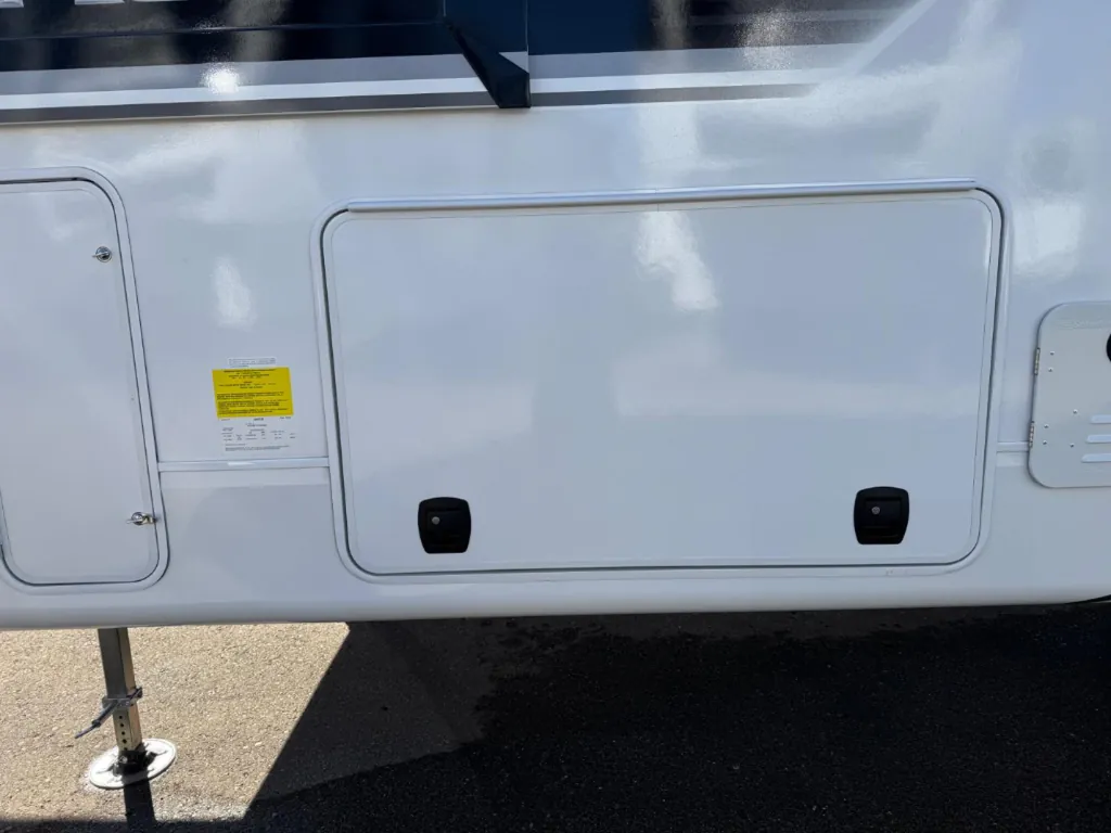 2026 Jayco Eagle 321RSTS, Photos photo 9