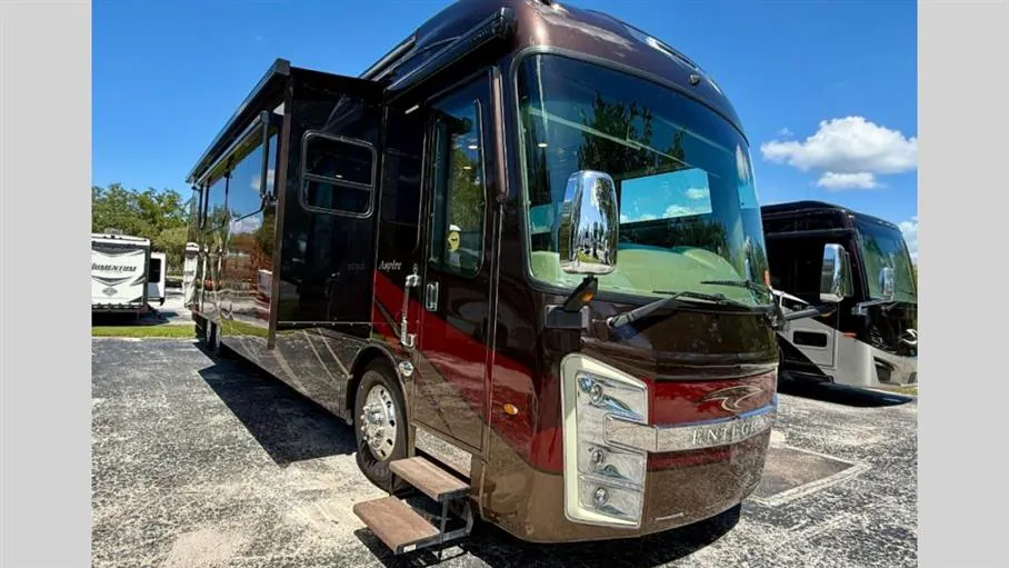 2022 Entegra Coach Aspire 44F - Photo 2