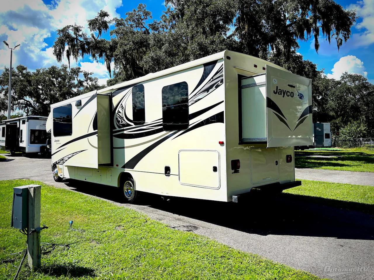 2017 Jayco Greyhawk 29ME - Photo 4