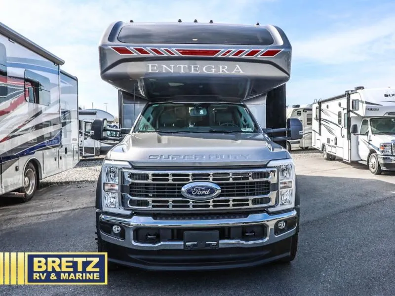 2026 Entegra Coach Esteem XL 32U - Photo 3