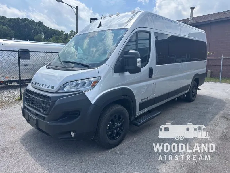 2027 Airstream Rangeline 21PS - Photo 4