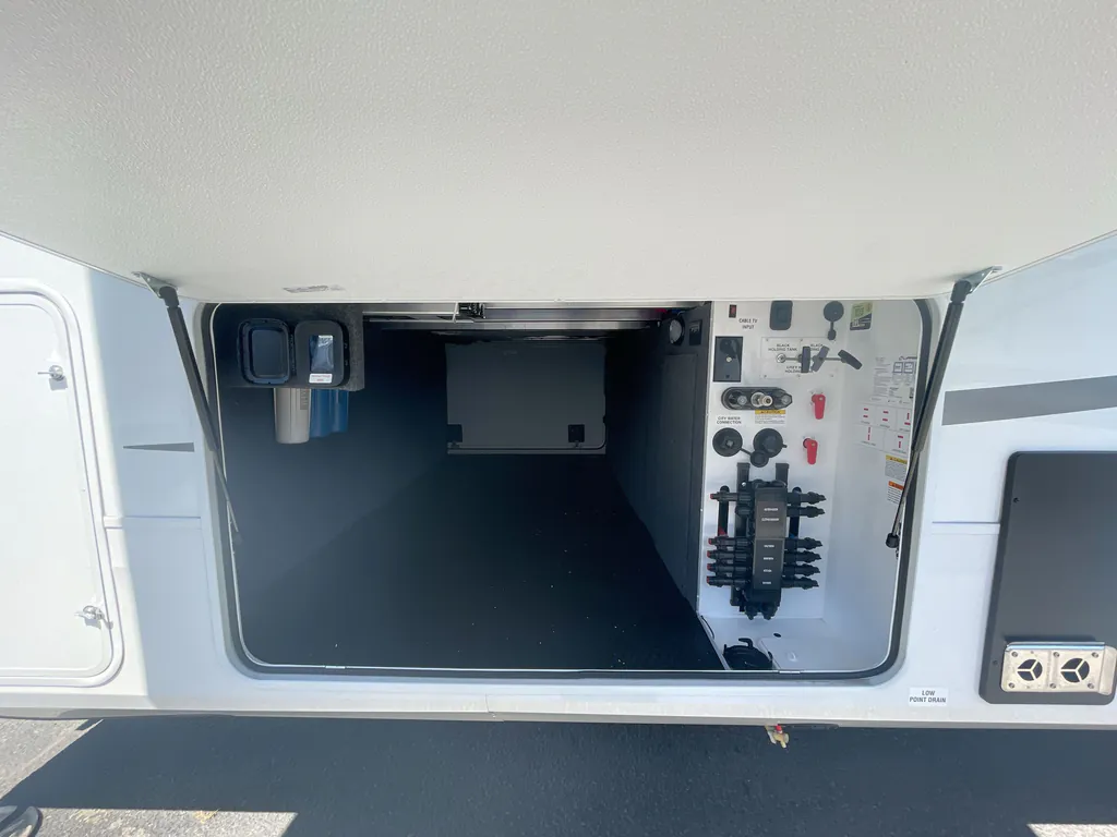 2027 Jayco Pinnacle 36FBTS, Photos photo 26