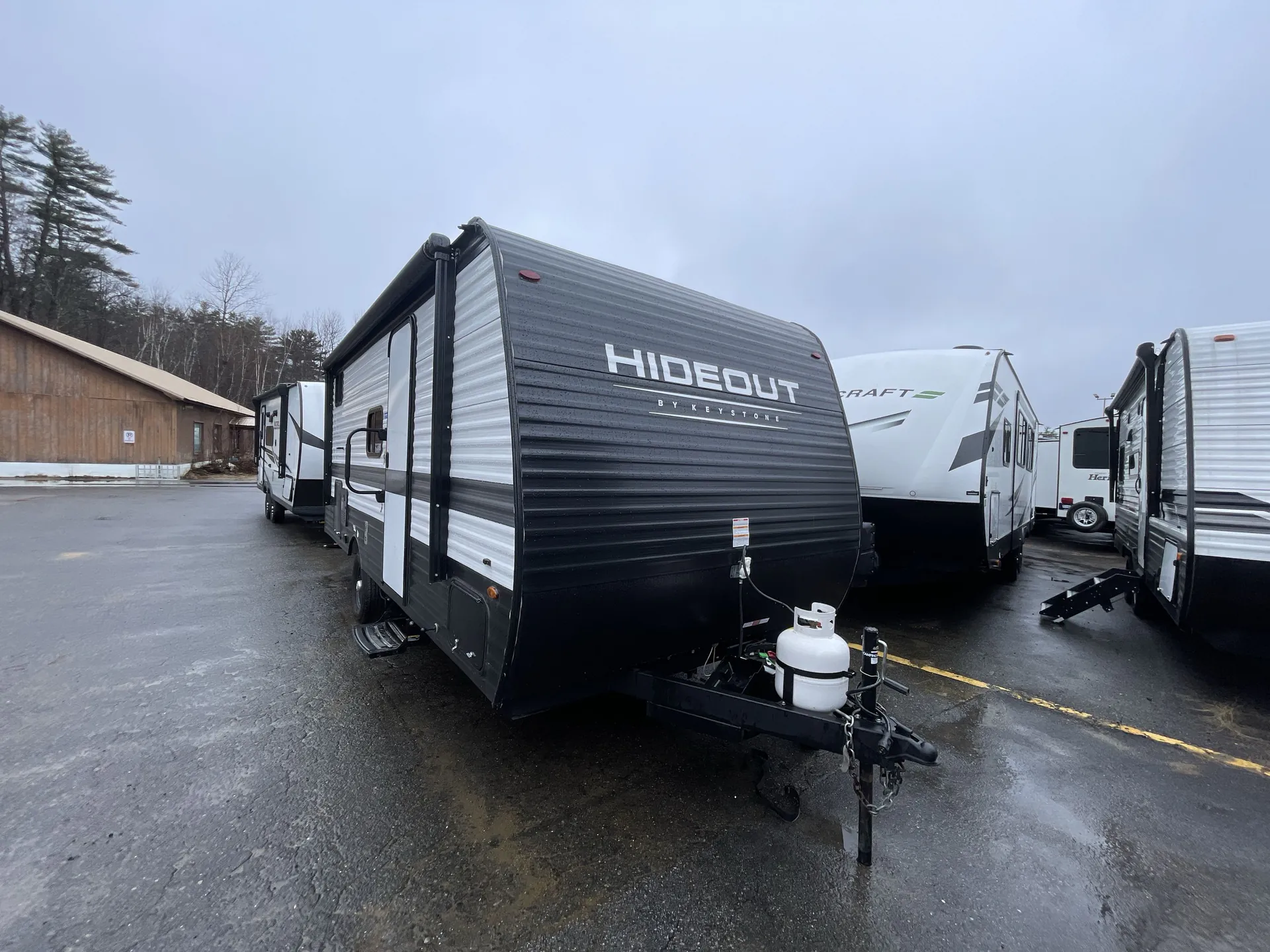 2025 Keystone Hideout Sport 181BH - Photo 2