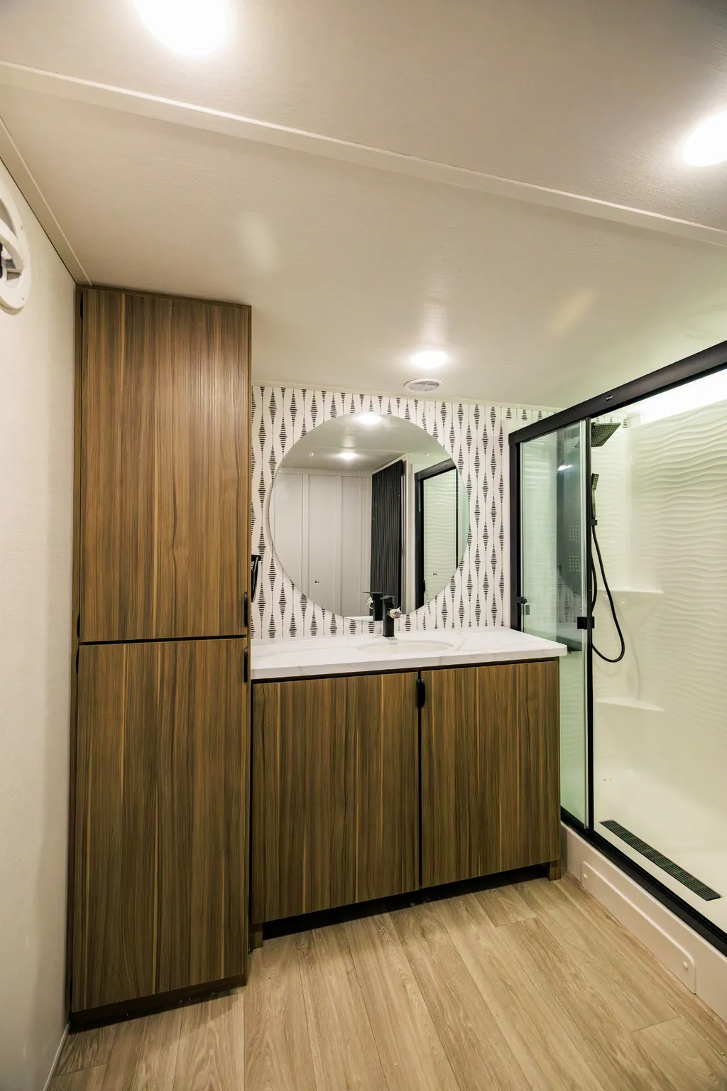 2026 Forest River Salem Grand Villa 42ICE, Photos photo 12