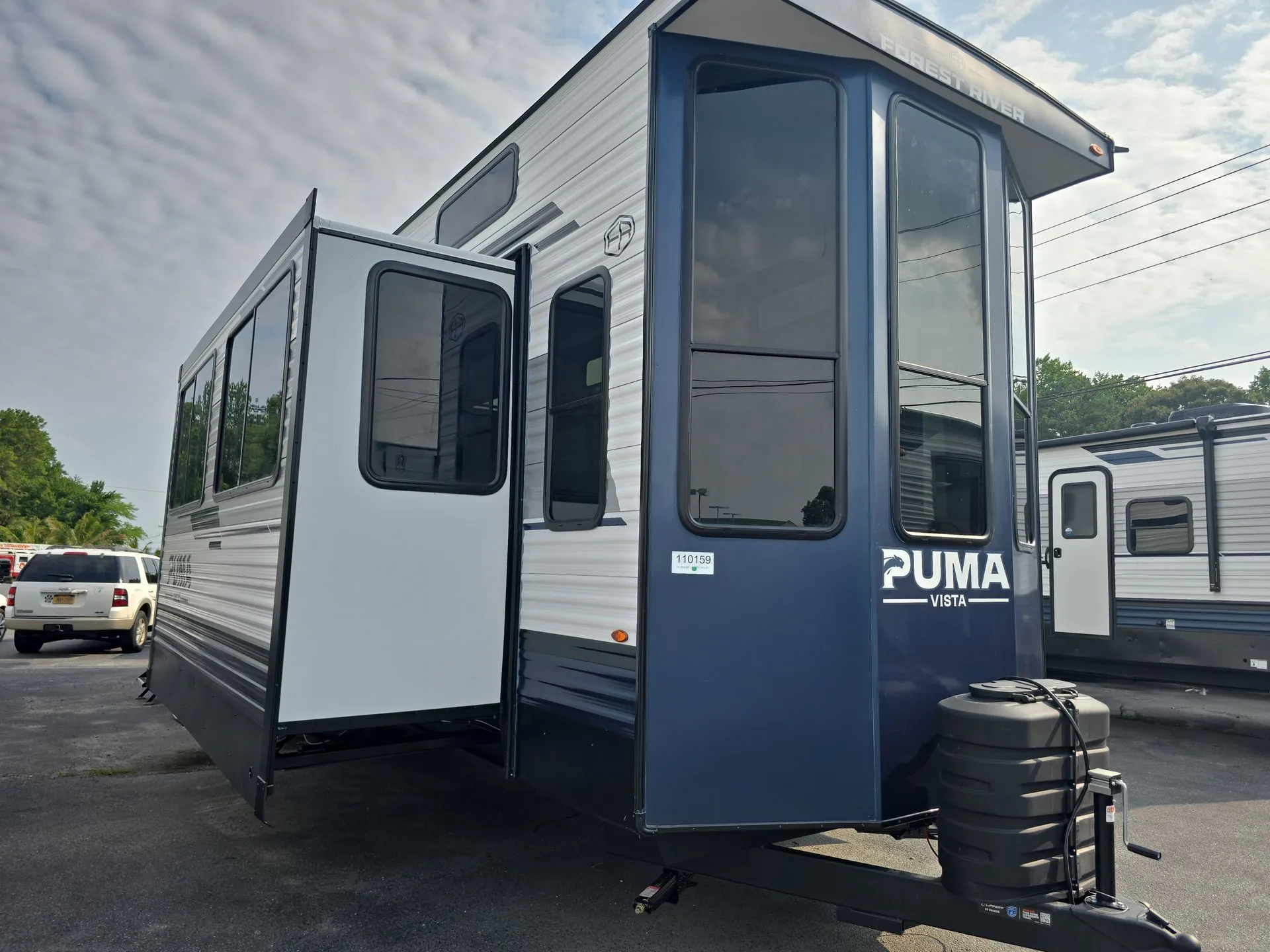 2027 Forest River Puma Vista 402LFT