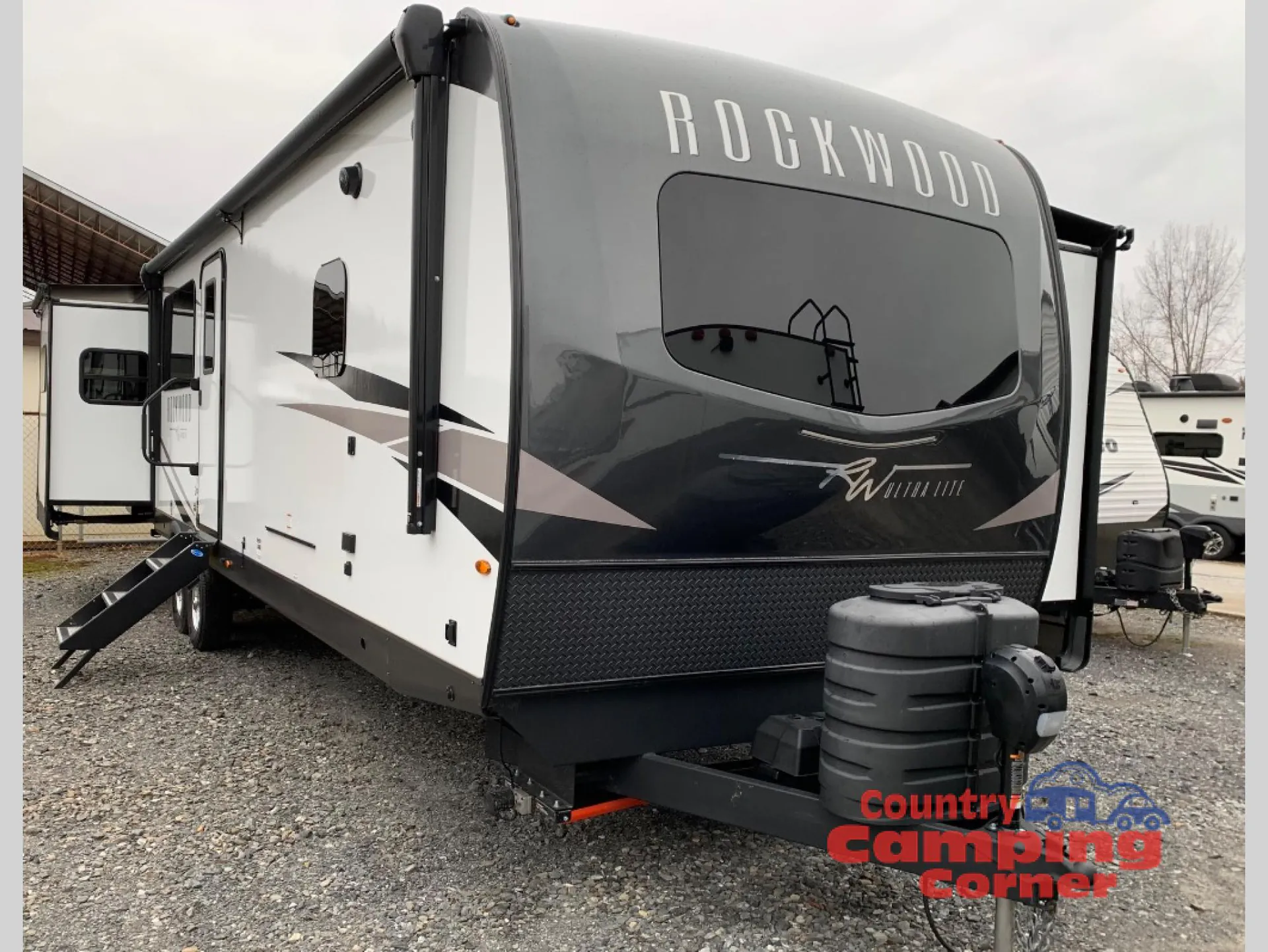 2025 Forest River Rockwood Ultra Lite 2908RL - Photo 2
