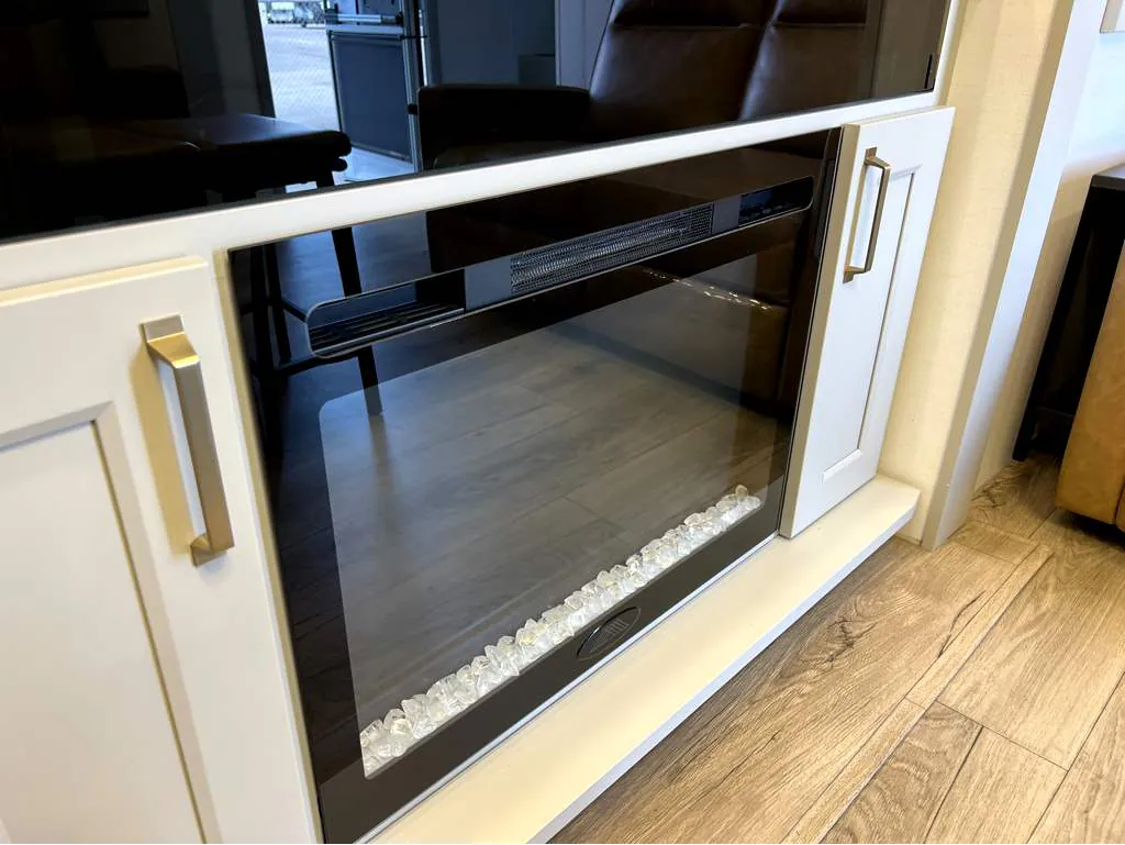 2026 Brinkley Model G 3520, Photos photo 12