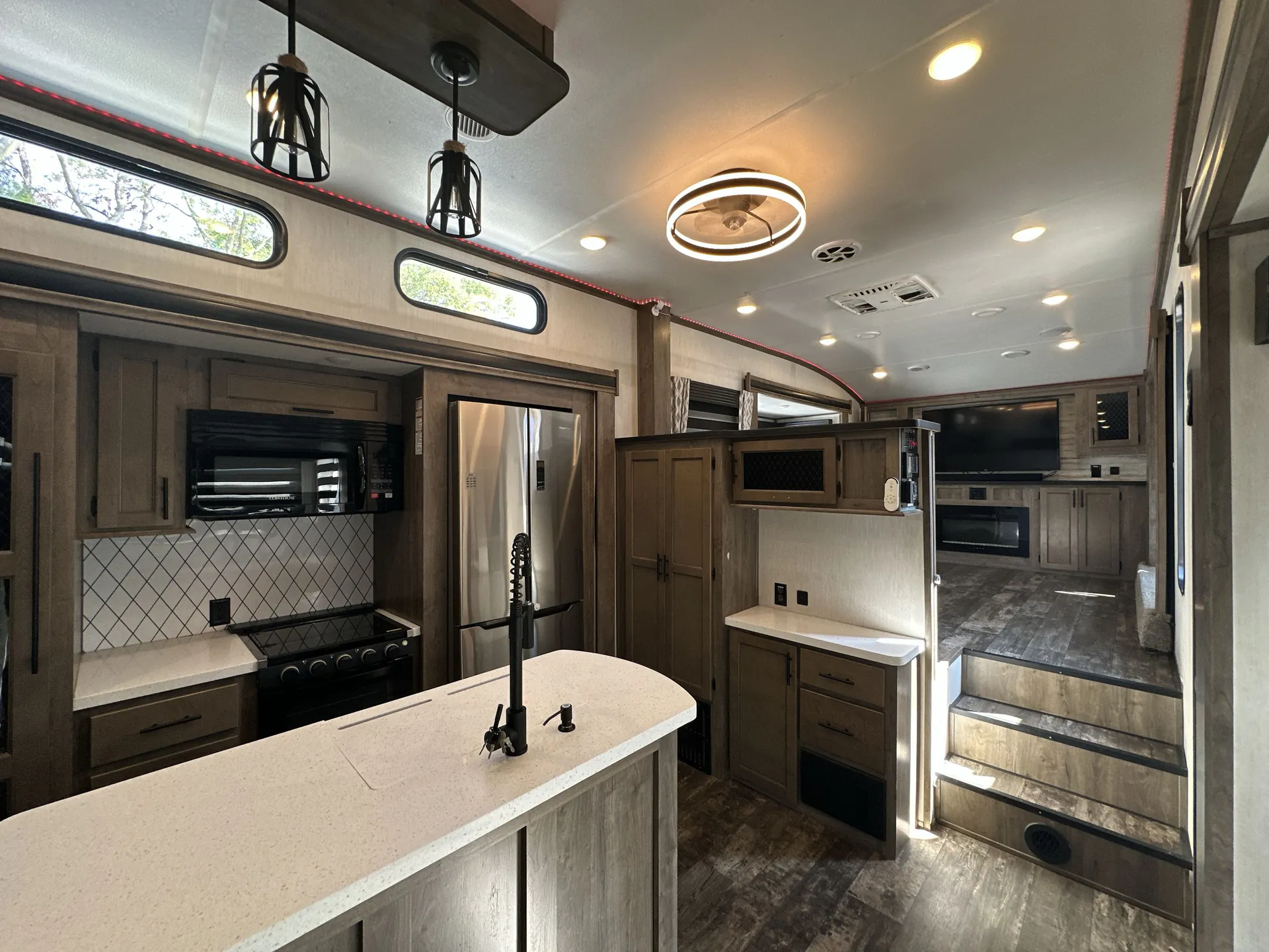 2021 Forest River Sabre 37FLH — living area main