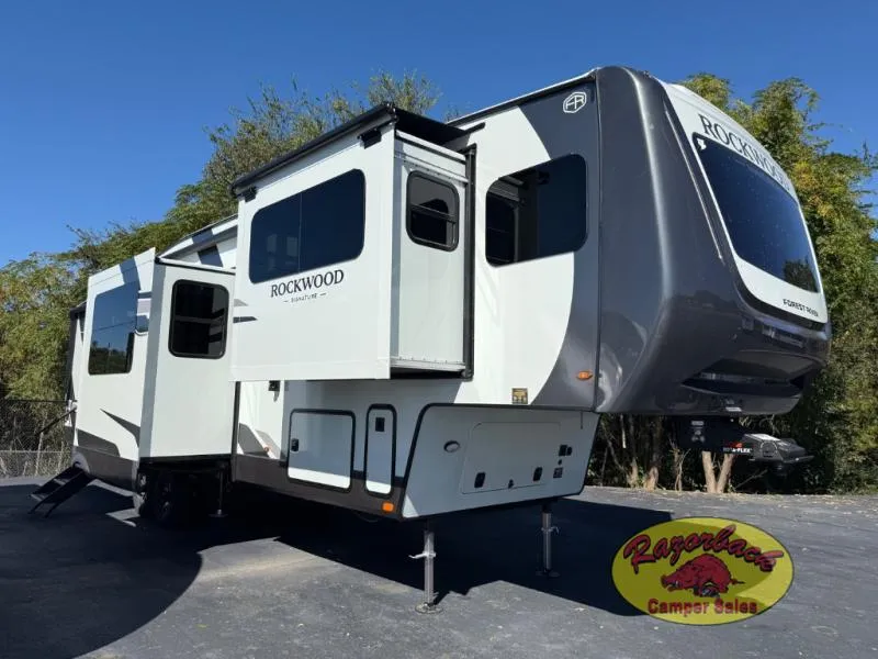 2026 Forest River Rockwood Signature 402SFL - Photo 2