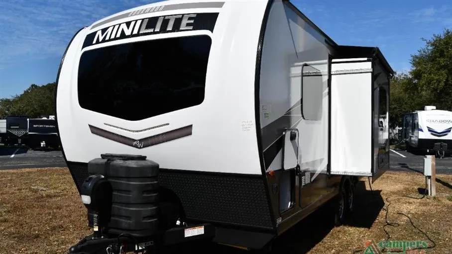 2024 Forest River Rockwood Mini Lite 2109S - Photo 4