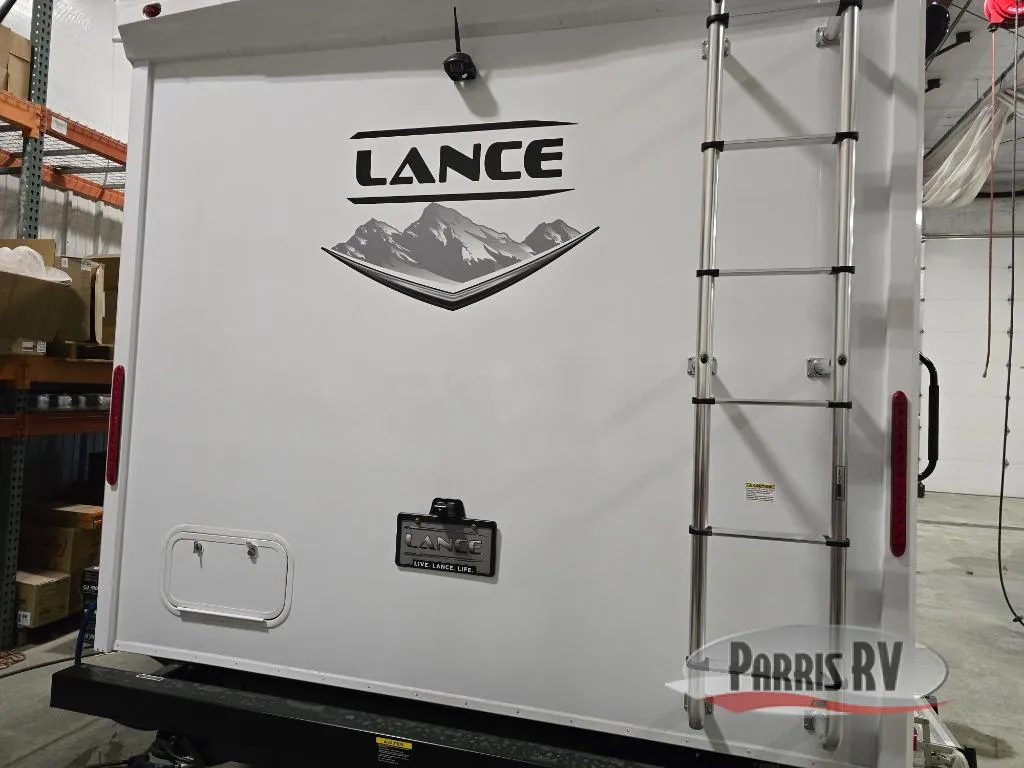 2026 Lance Lance Travel Trailers 2255 - Photo 2