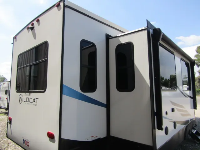 2022 Forest River Wildcat 333RLBS - Photo 3