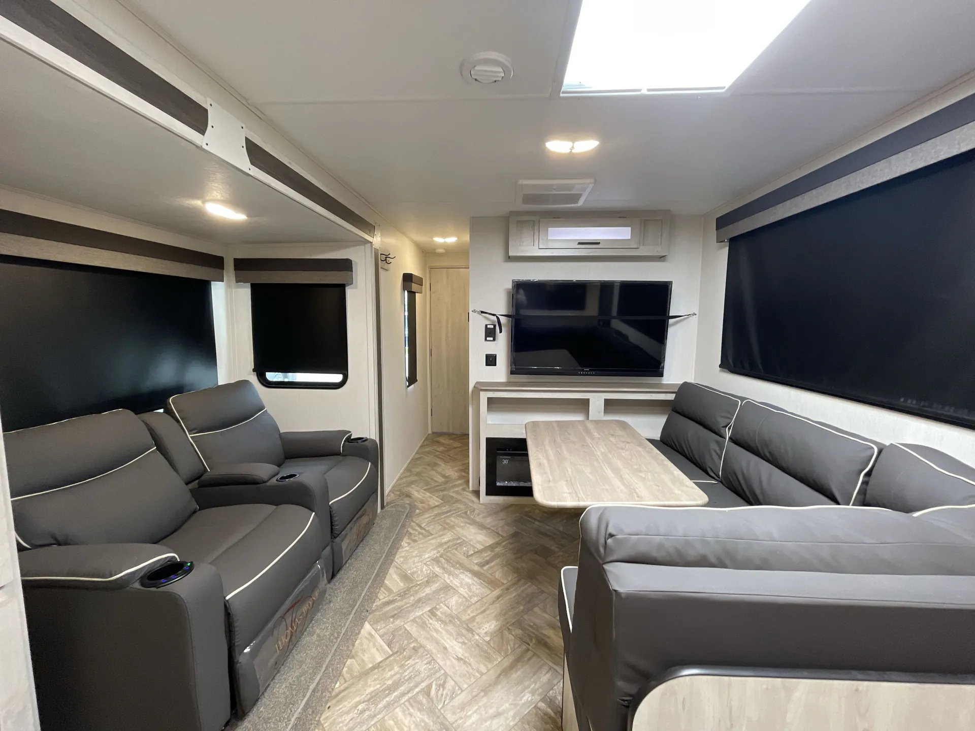 2024 Forest River Wildcat 248RKX — living area main