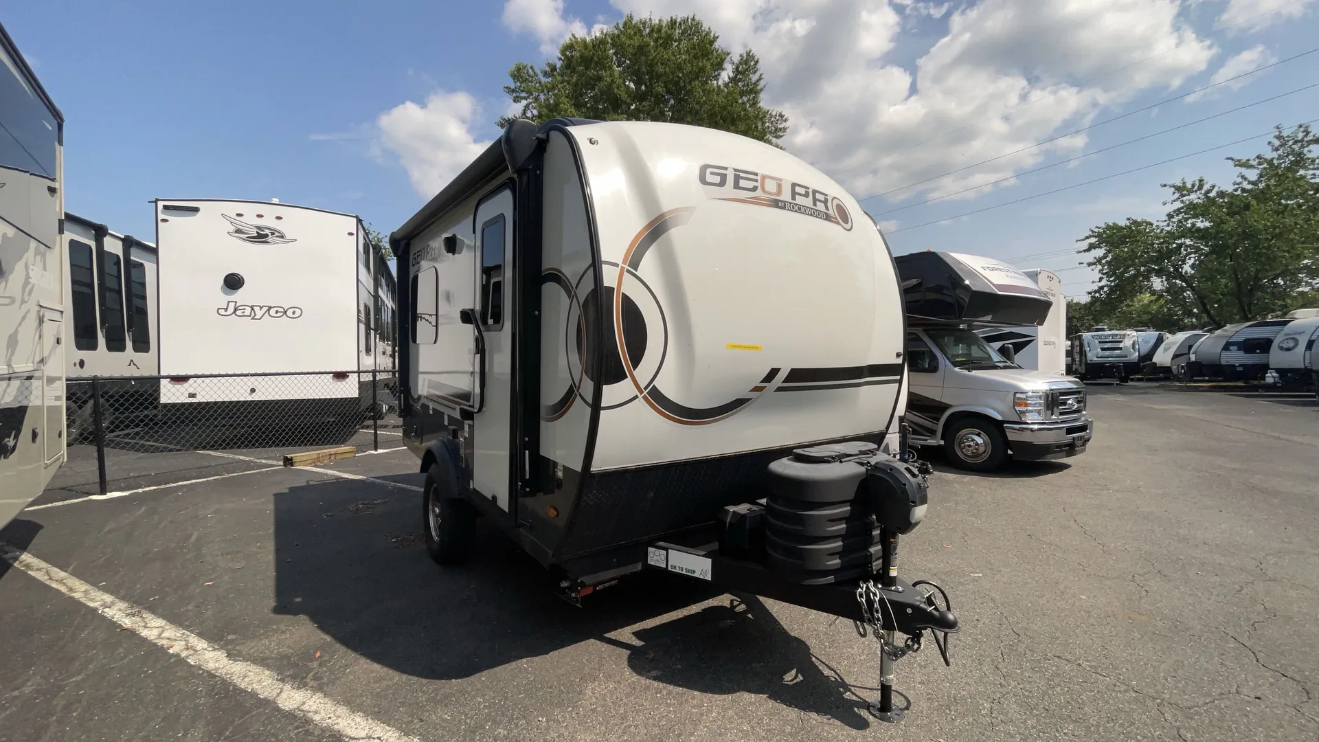 2024 Forest River Rockwood Geo Pro G15TB - Photo 2