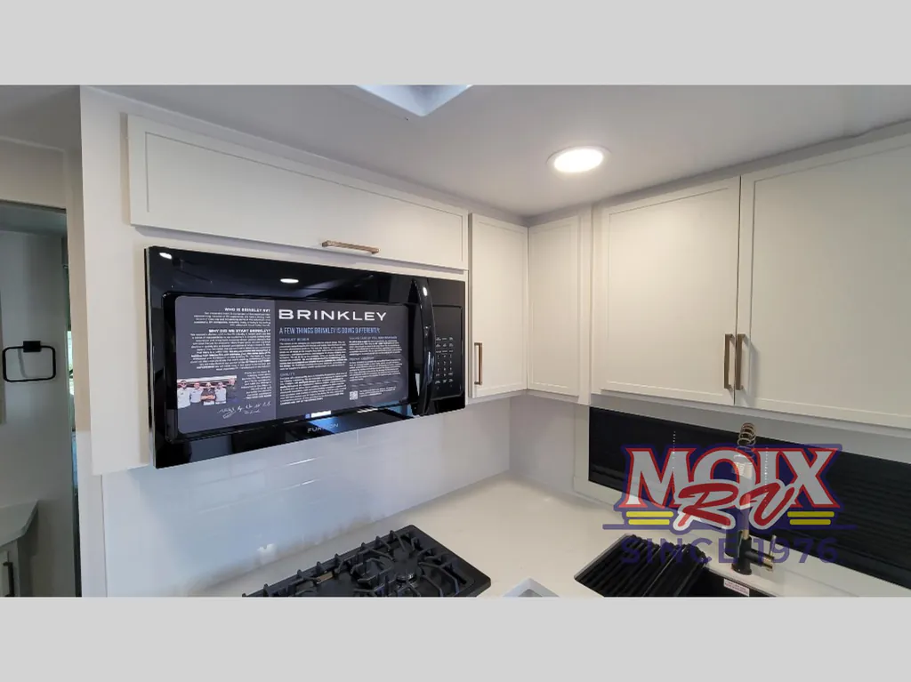 2027 Brinkley Model I 290, Photos photo 18