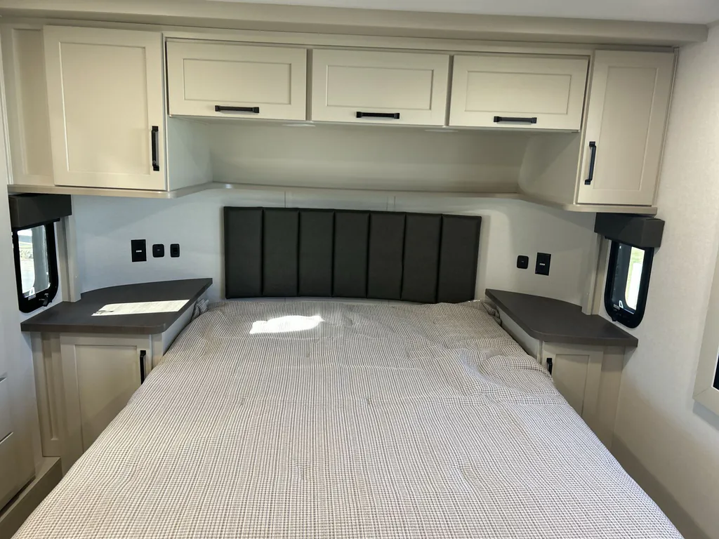 2027 Grand Design Momentum 344M, Photos photo 24