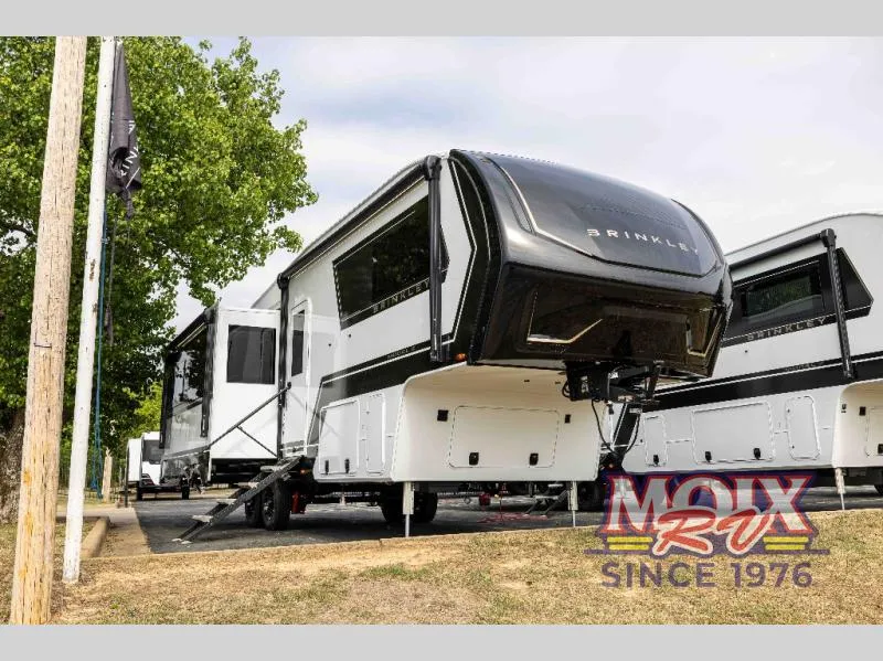 2026 Brinkley Model Z 2900 - Photo 2