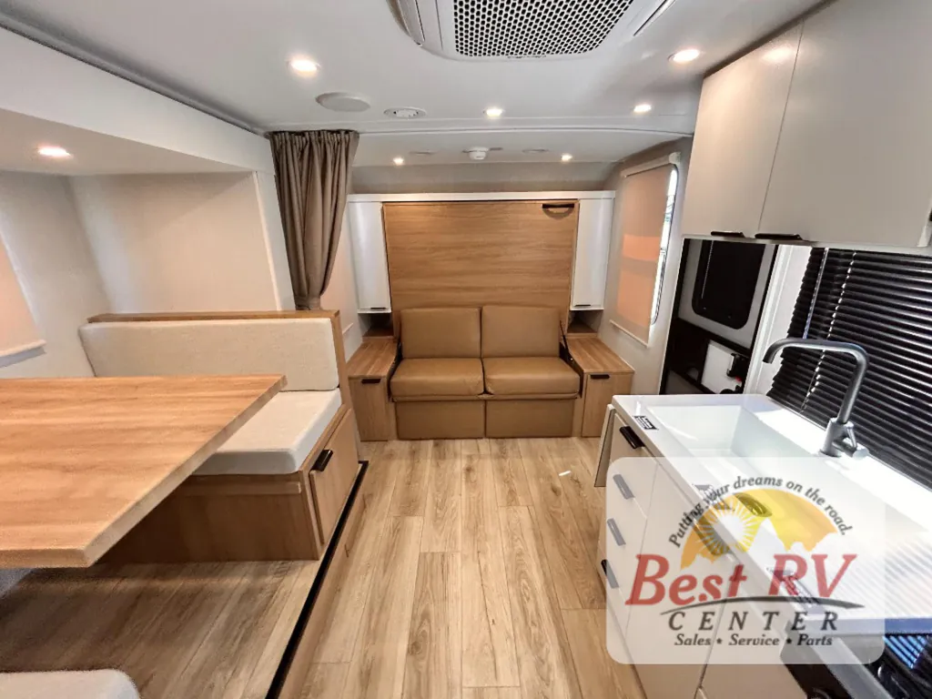 2027 Winnebago Micro Minnie 2108DS, Photos photo 38