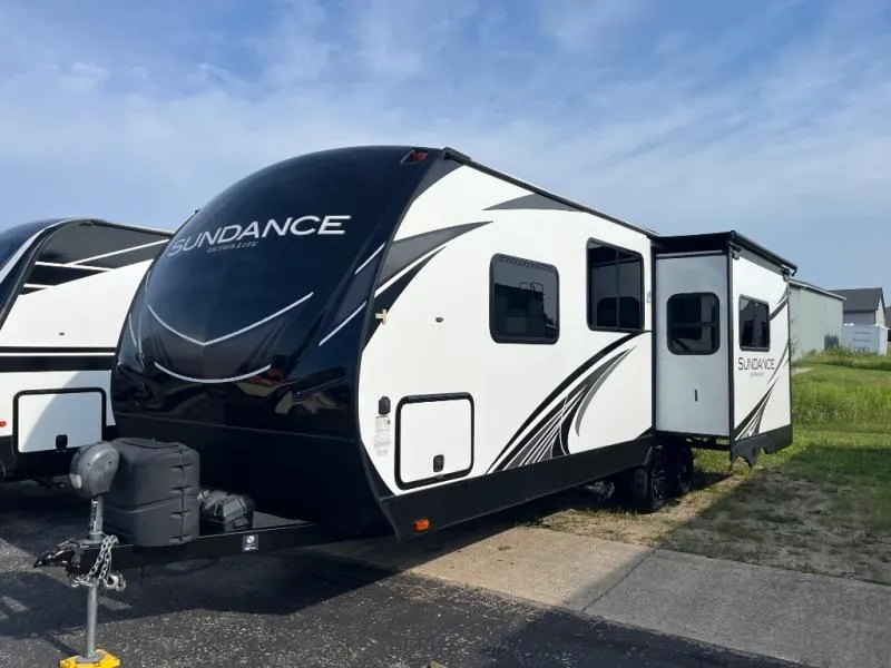 2021 Heartland Sundance Ultra Lite Used    242 RK - Photo 2