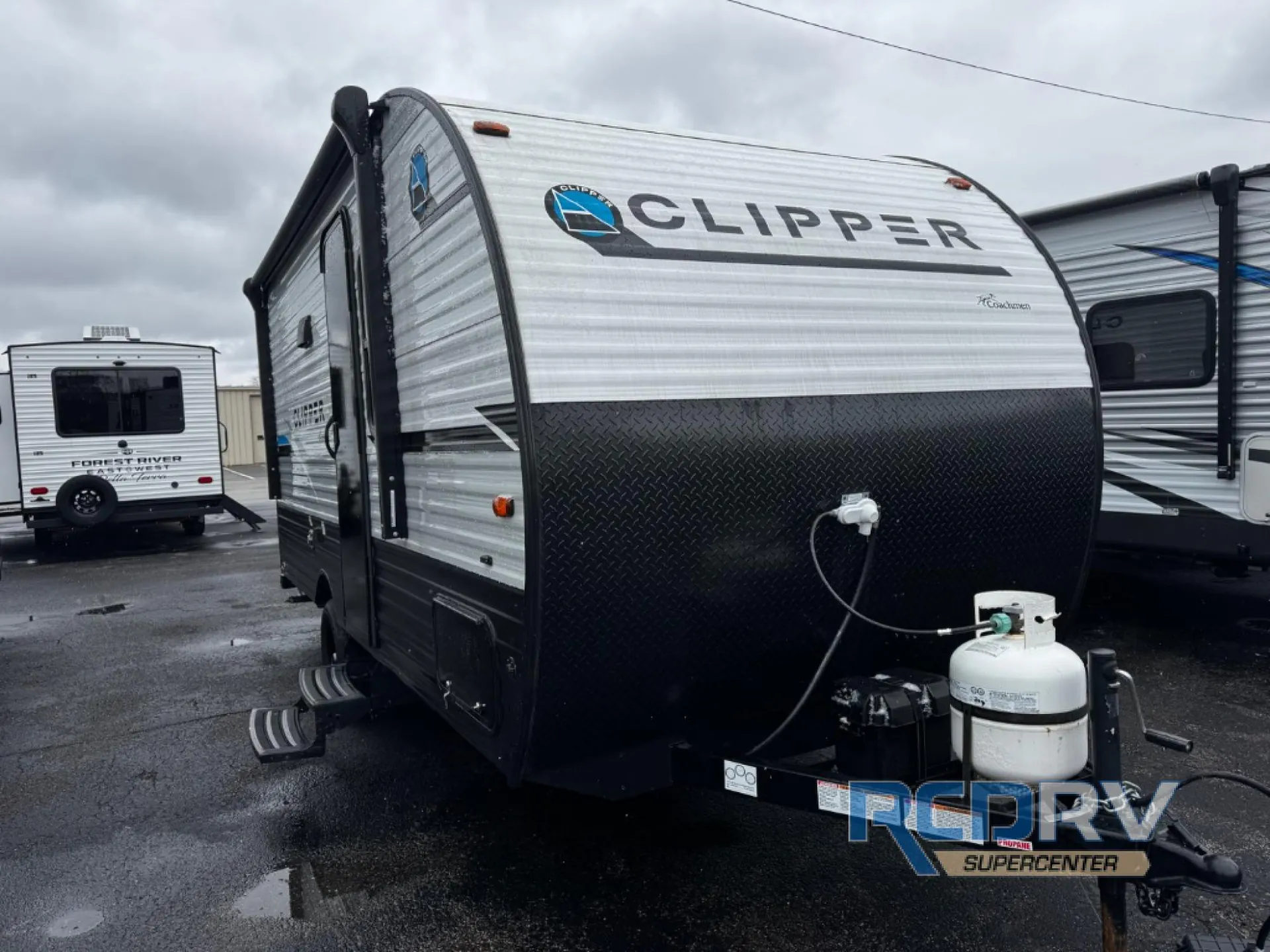 2023 Coachmen Clipper Cadet 17CFQ - Photo 2