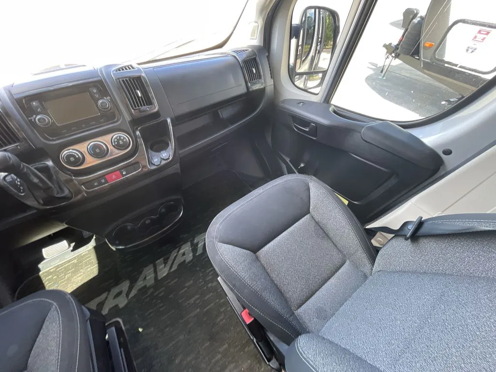 2019 Winnebago Travato 59KL, Photos photo 18