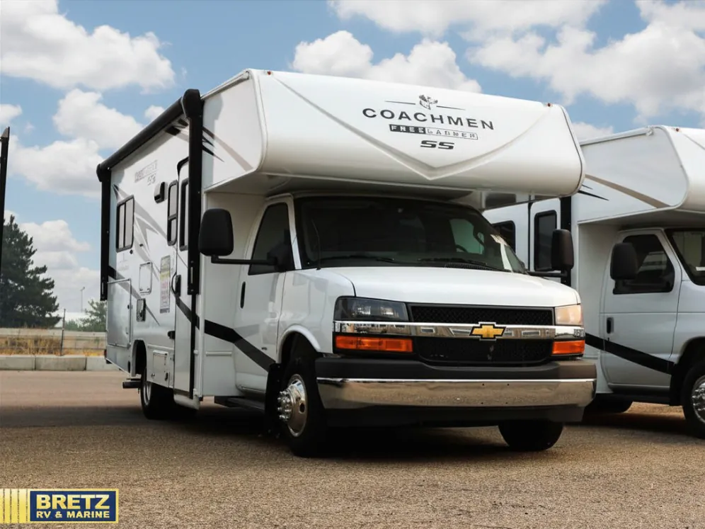 2026 Coachmen Freelander 21QSS - Photo 2