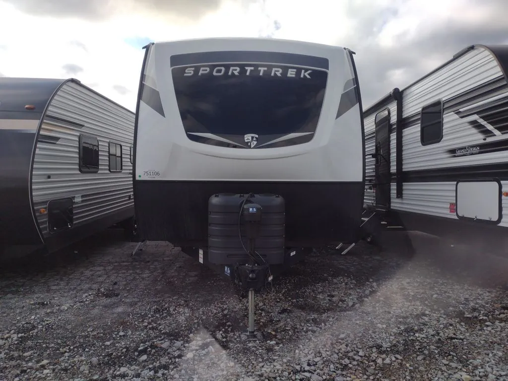 2026 Venture RV SportTrek ST271VRB - Photo 3
