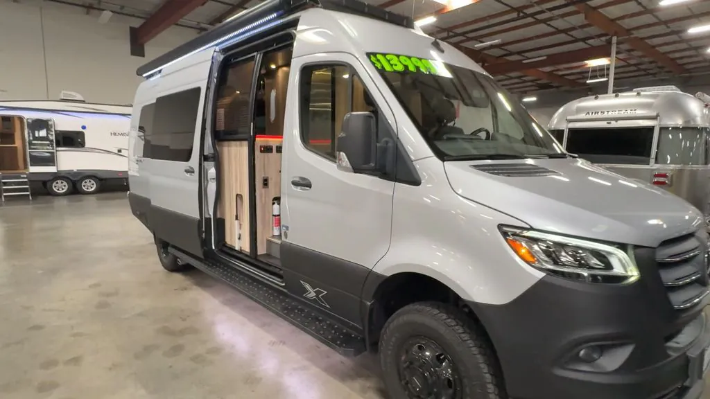 2023 Airstream Interstate 24X - Photo 3