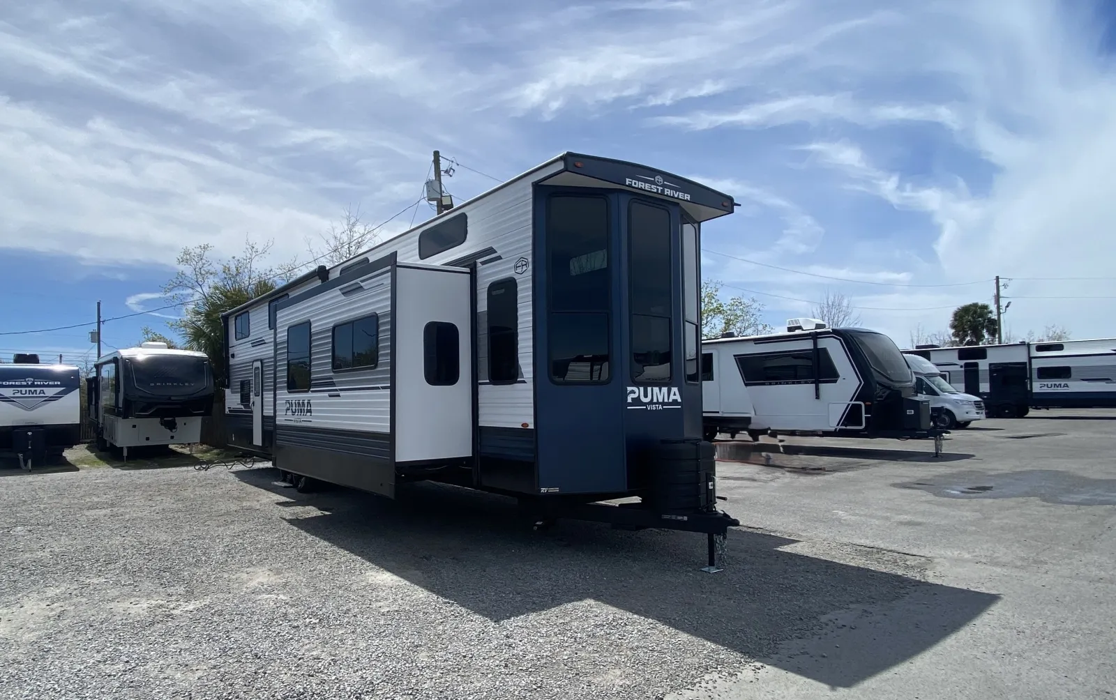 2026 Palomino Puma 402LFT - Photo 2
