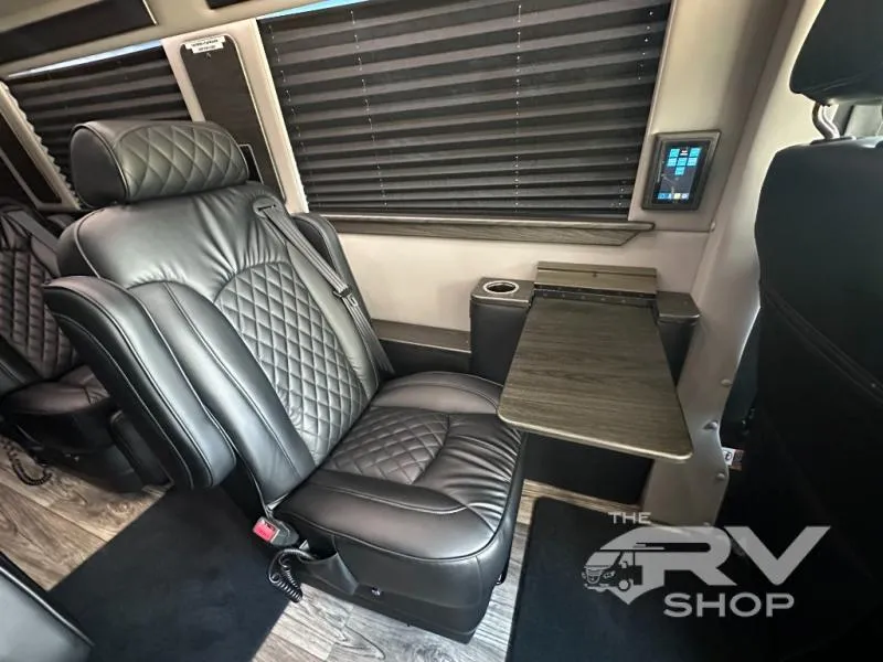 2024 Midwest Automotive Designs Daycruiser D6 - Photo 4