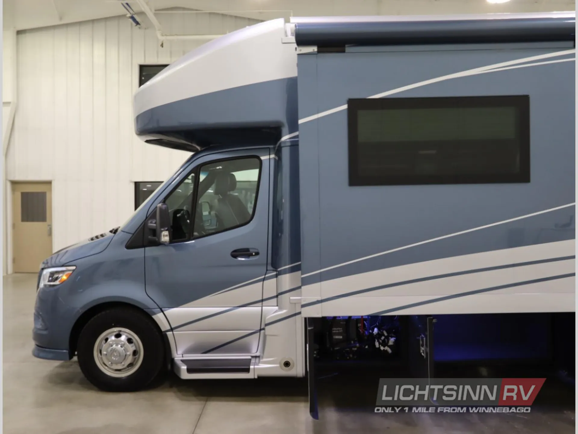2027 Newmar Freedom Aire 2515 - Photo 4