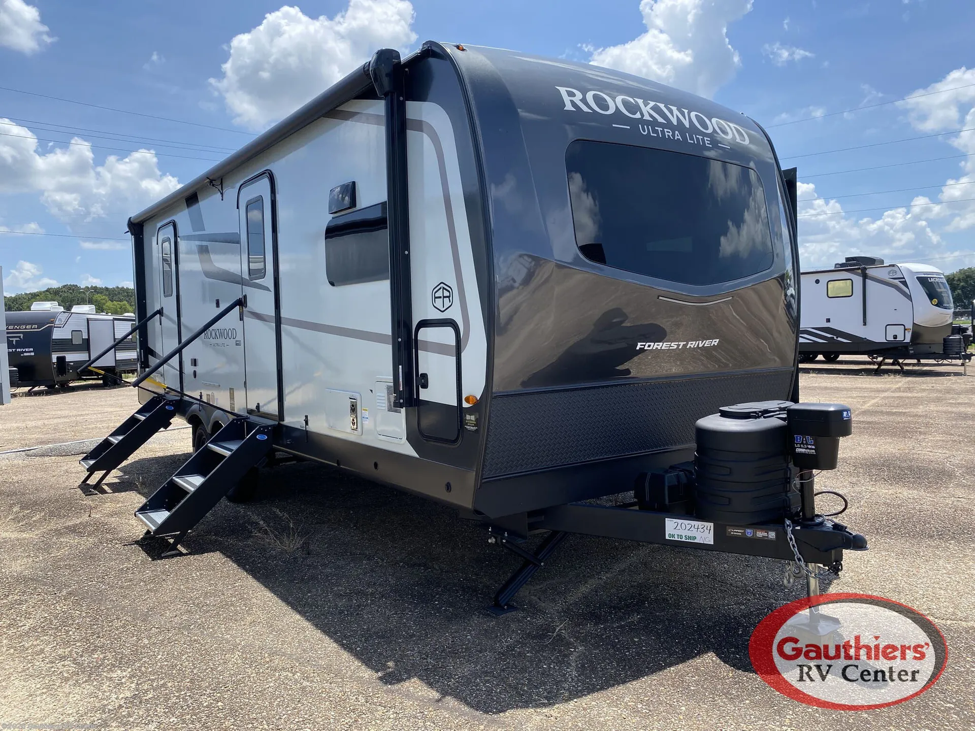 2027 Forest River Rockwood Ultra Lite 2608BS