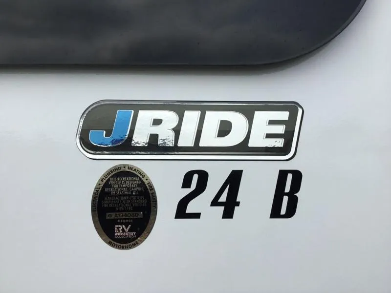 2024 Jayco Redhawk 24B - Photo 4