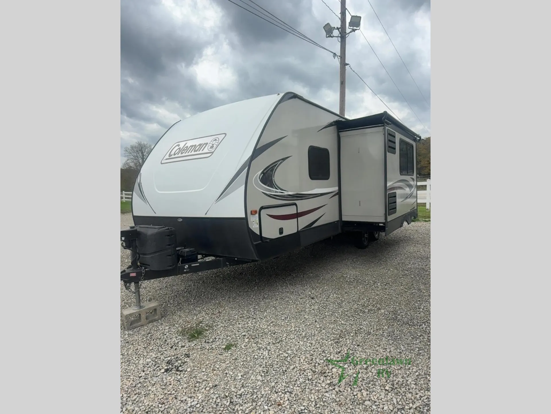 2019 Dutchmen Coleman Light 2425RB - Photo 4