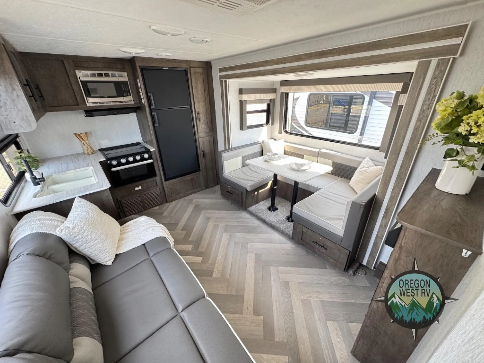 2022 Forest River Salem 25RKS - Photo 3