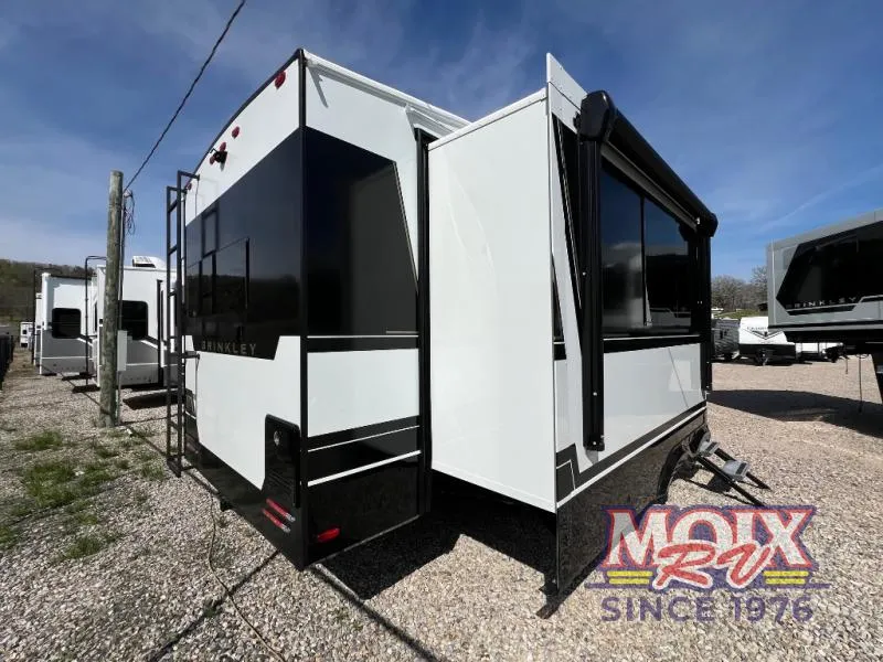 2026 Brinkley Model Z New    2700 - Photo 3