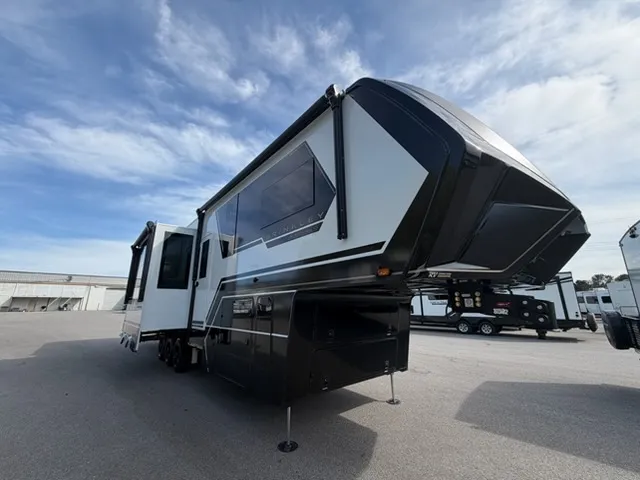 2026 Brinkley Model G 3520 - Photo 2