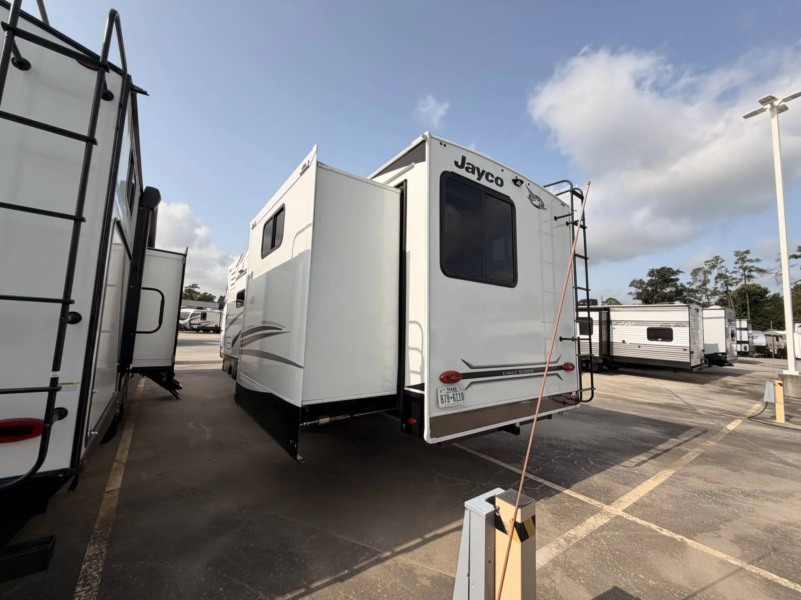 2022 Jayco Eagle 312BHOK - Photo 3