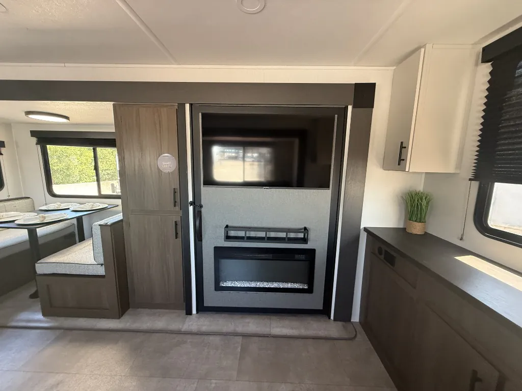 2027 Forest River Tracer 286RL, Photos photo 59