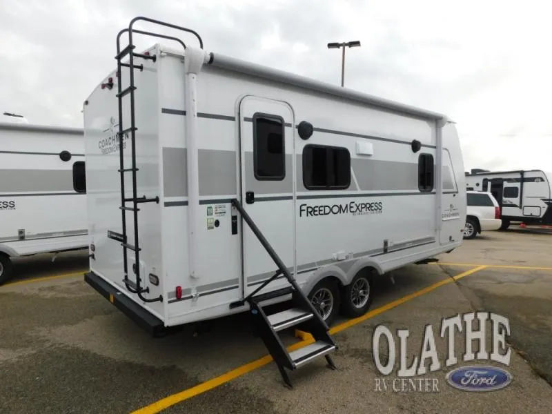 2026 Coachmen Freedom Express Ultra Lite 192RBS - Photo 3