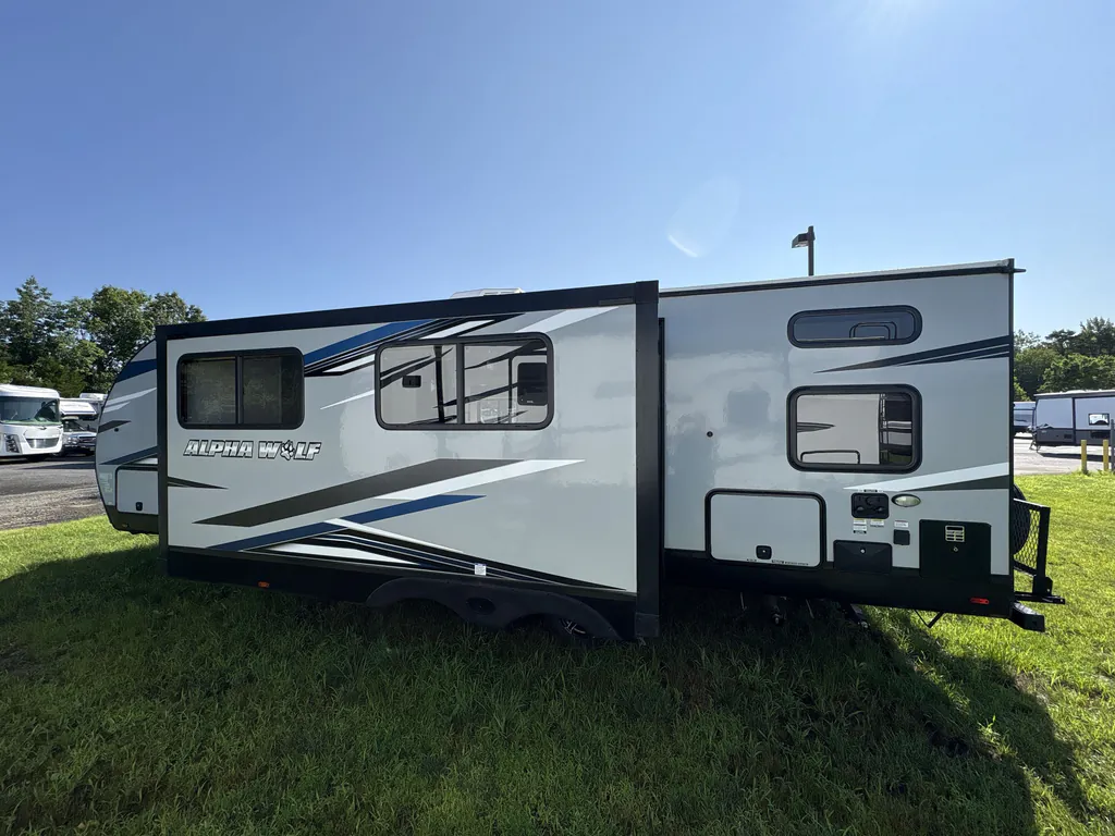 2022 Forest River Alpha Wolf 26DBH, Photos photo 6