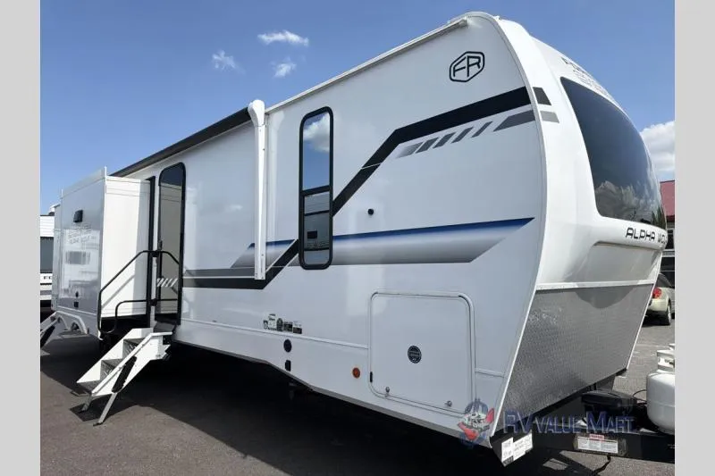 2026 Forest River Cherokee Alpha Wolf 33BH - Photo 2