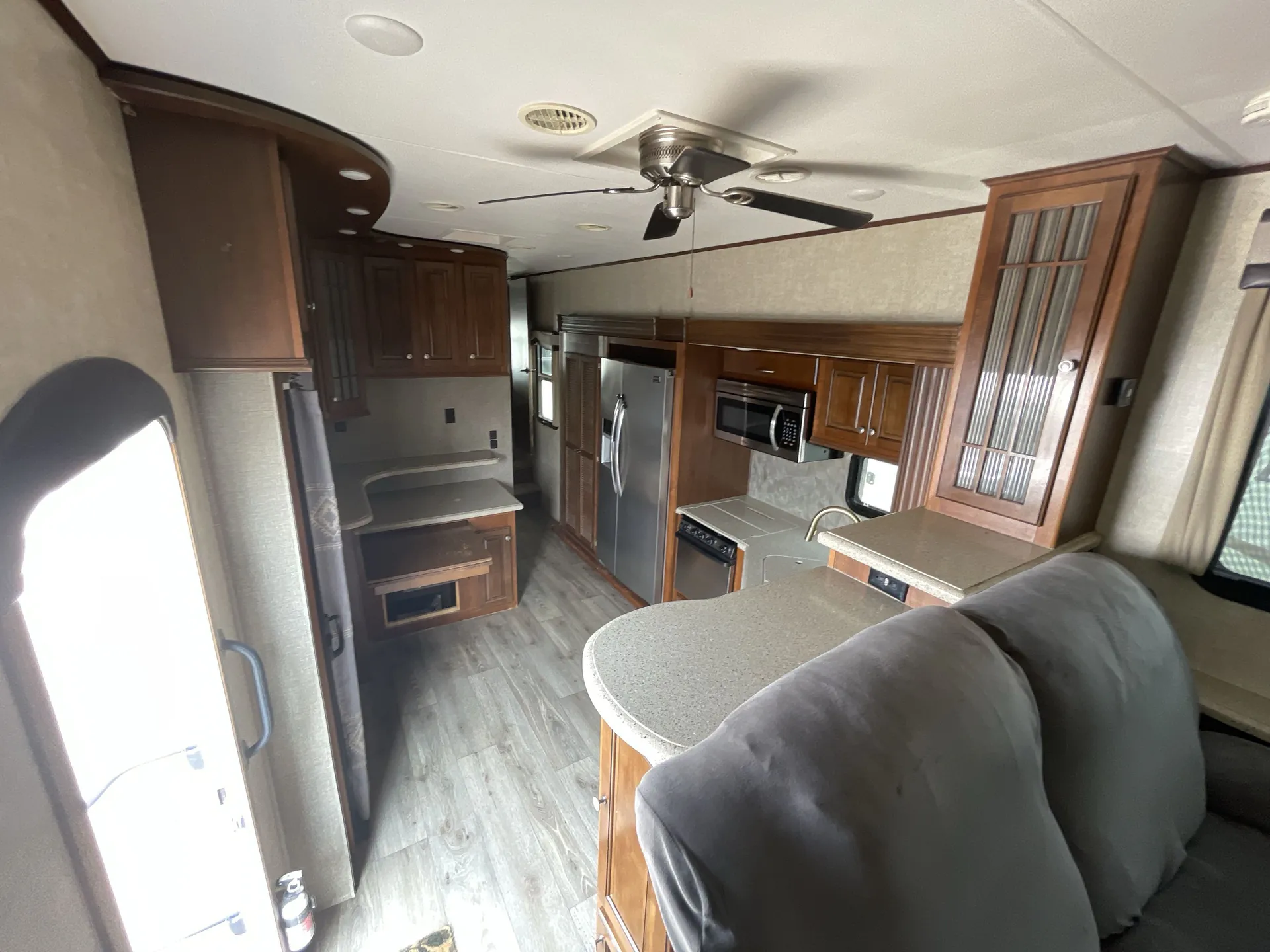 2016 Heartland Big Country 3900FLP — living area main
