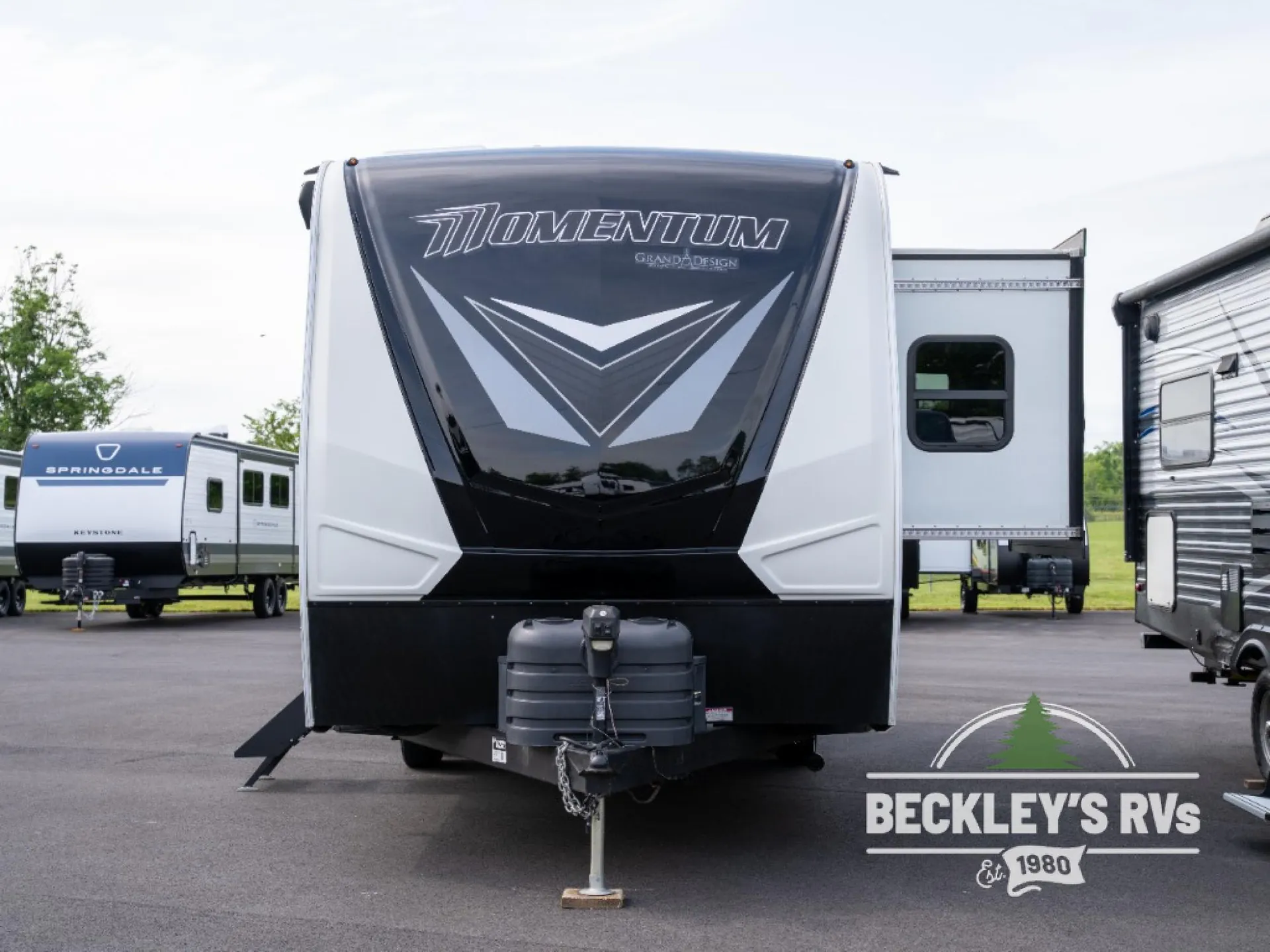 2022 Grand Design Momentum G-Class 21G - Photo 3