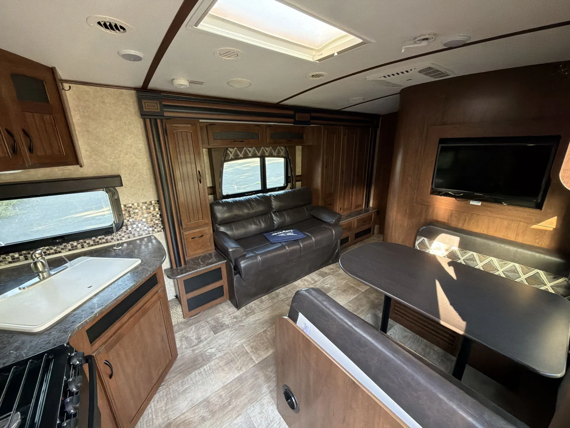 2016 Jayco White Hawk 24RKS — living area main
