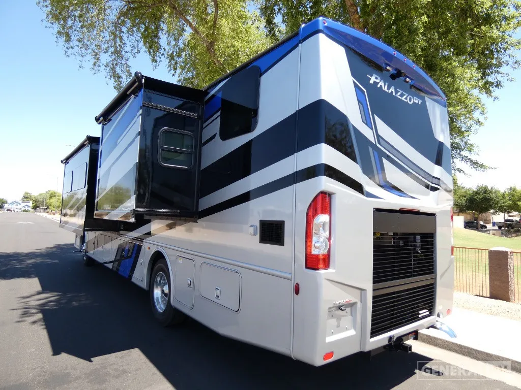 2026 Thor Motor Coach Palazzo GT 37.5 - Photo 4