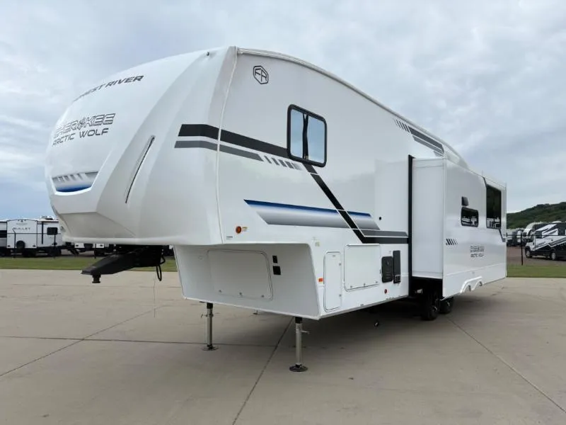 2026 Forest River Cherokee Arctic Wolf 289PANO - Photo 4