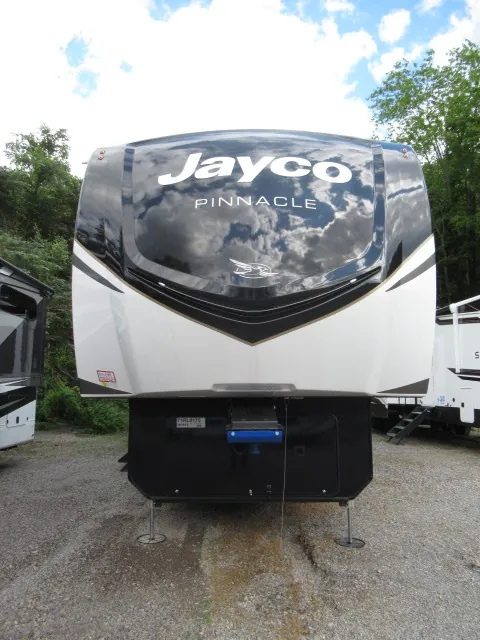 2026 Jayco Pinnacle 36FBTS, Photos photo 3