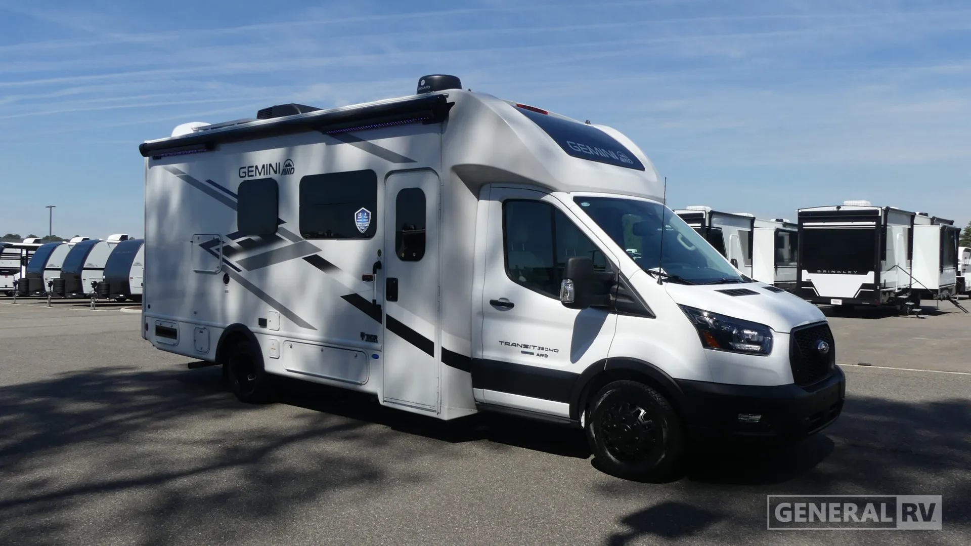 2026 Thor Motor Coach Gemini 24JG - Photo 2