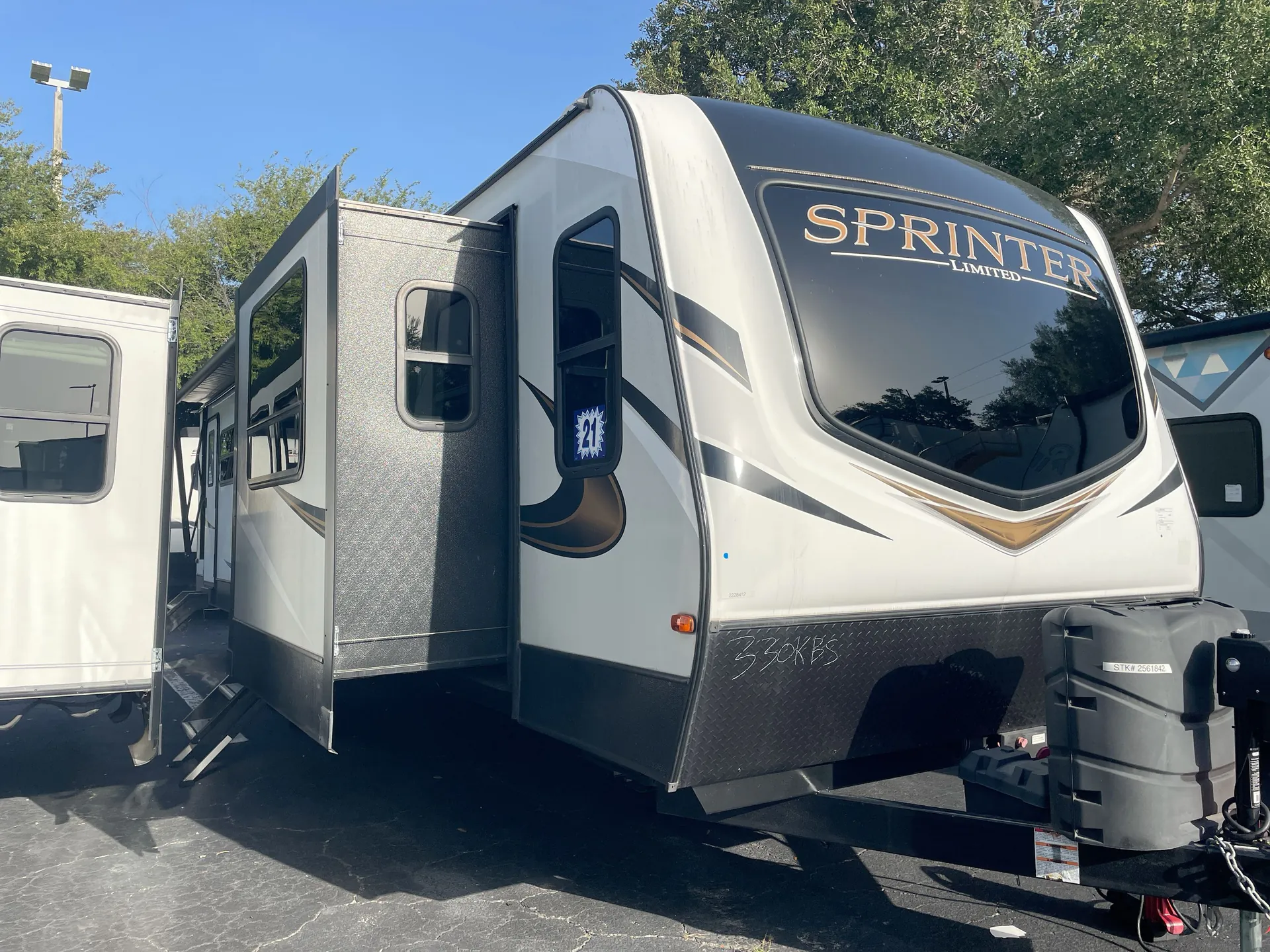 2021 Keystone Sprinter Limited 330KBS - Photo 2
